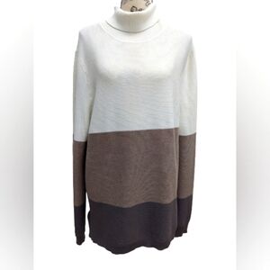 Cyrus women's oversized colorblock turtleneck pullover sweater size M